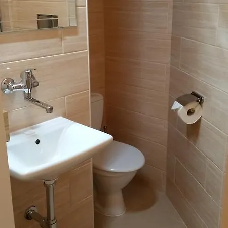 Cozy Private In The City Center براغ